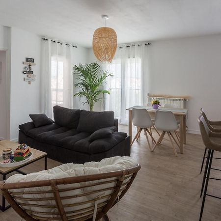 Appartement T2 Proche Centre Ville Istres Buitenkant foto