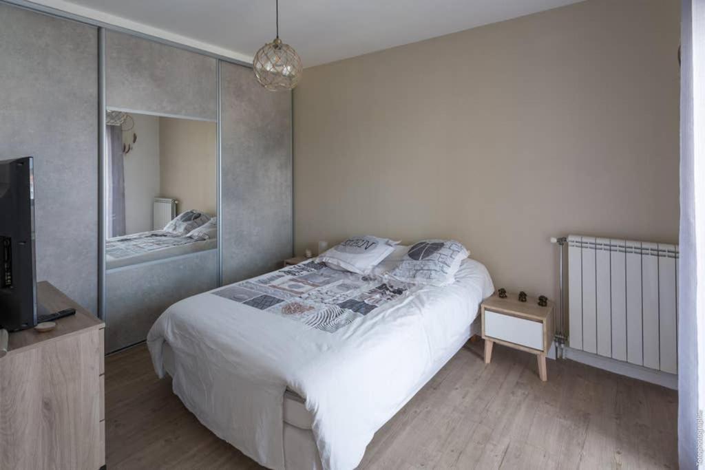 Appartement T2 Proche Centre Ville Istres Buitenkant foto